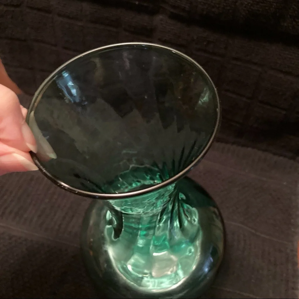 Vintage Hand Blown Green Glass Flower Vase with Swirl Pattern